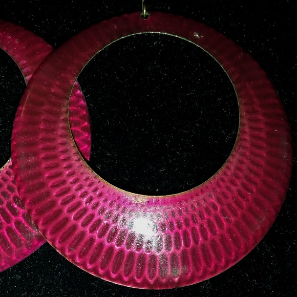 Nwot Maroon/Pink Hoop Statement Earrings - Picture 3 of 8